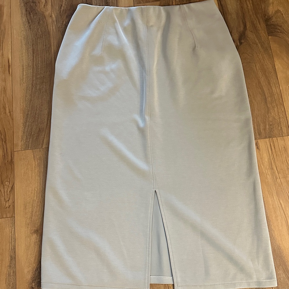 Lululemon Athletica Light Tan Activewear Set - Picture 5 of 6